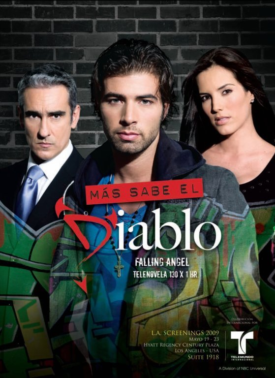 Gaby Espino, Miguel Varoni, and Jencarlos Canela in Falling Angel (2009)