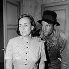 Bruce Dern and Teresa Wright in The Alfred Hitchcock Hour (1962)