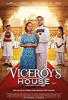Gillian Anderson, Hugh Bonneville, Manish Dayal, and Huma Qureshi in Viceroy's House (2017)