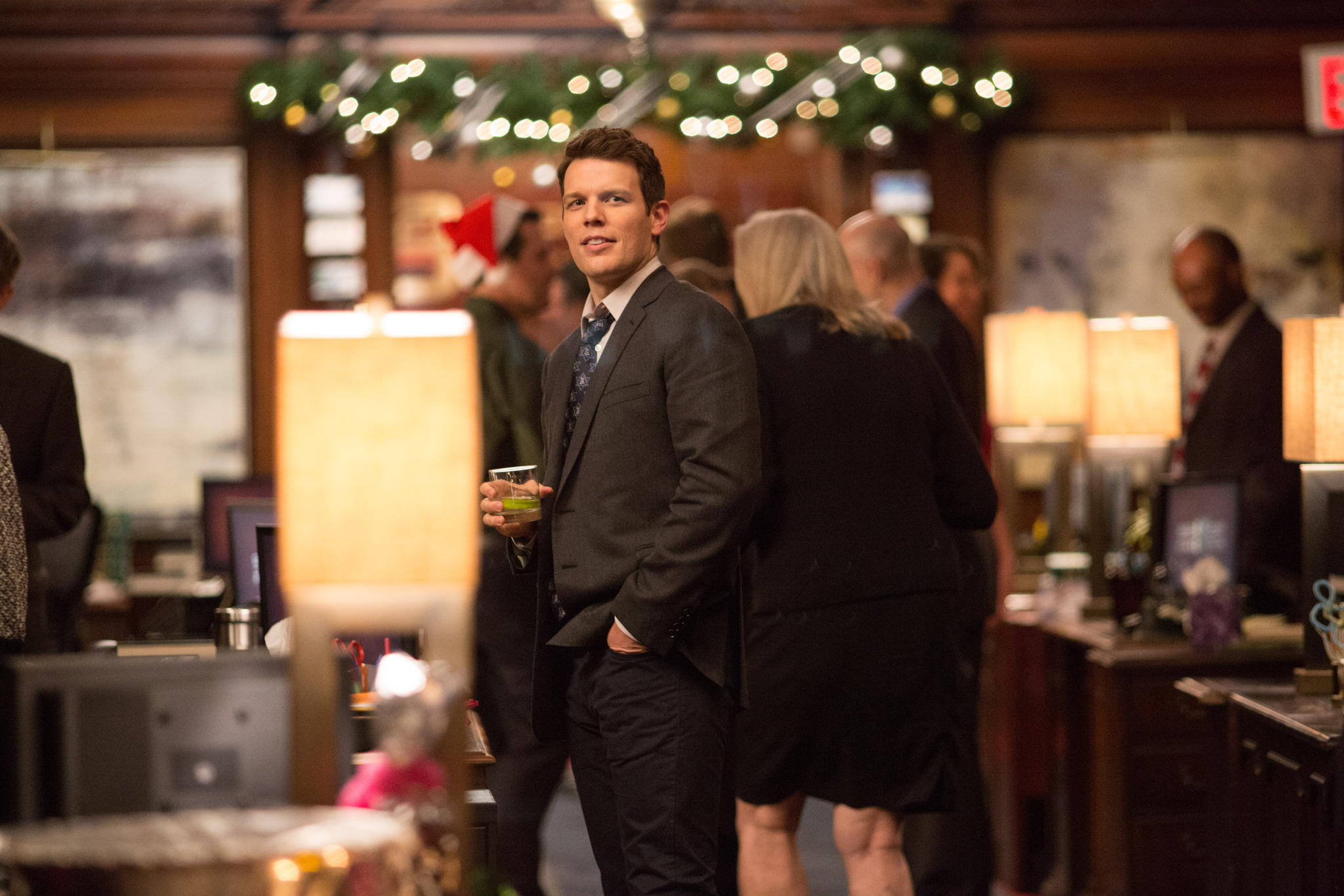 Jake Lacy in How to Be Single (2016)