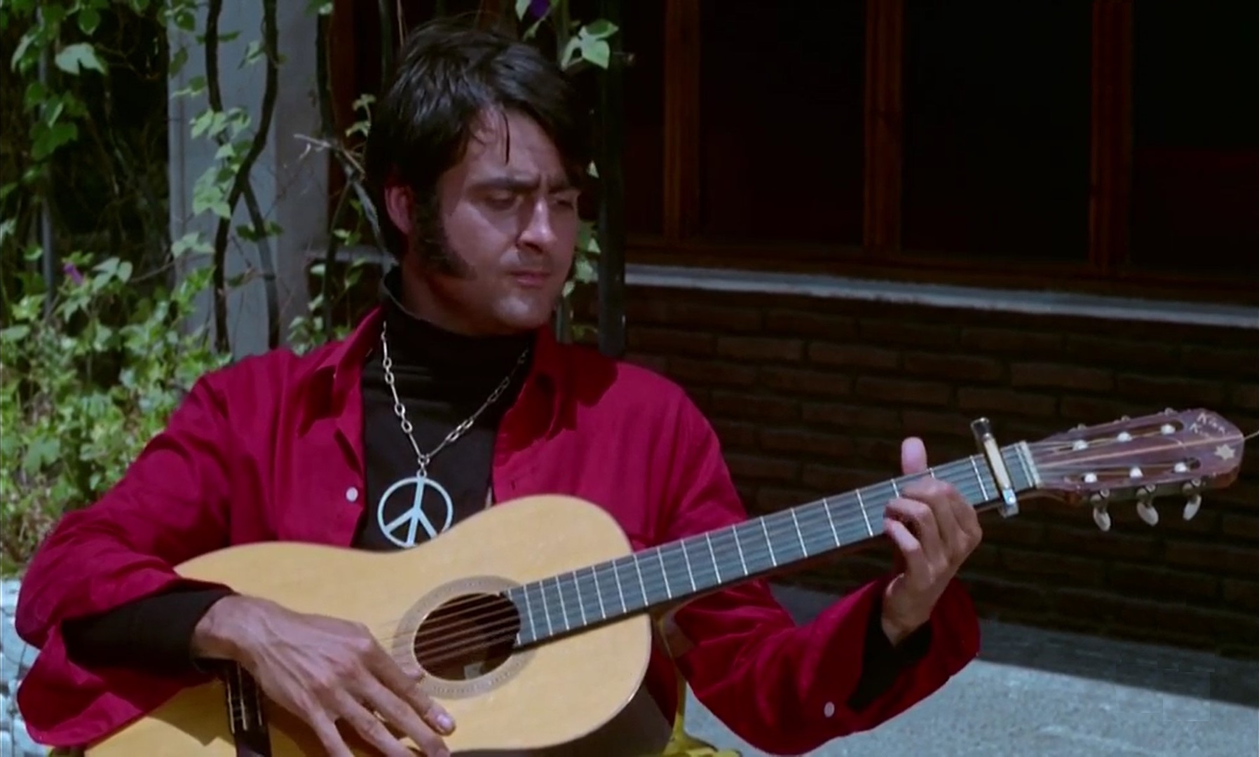 Luis Eduardo Aute in Días de viejo color (1968)