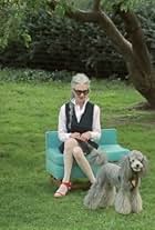 Linda Rodin and Winky in Linda Rodin (2014)