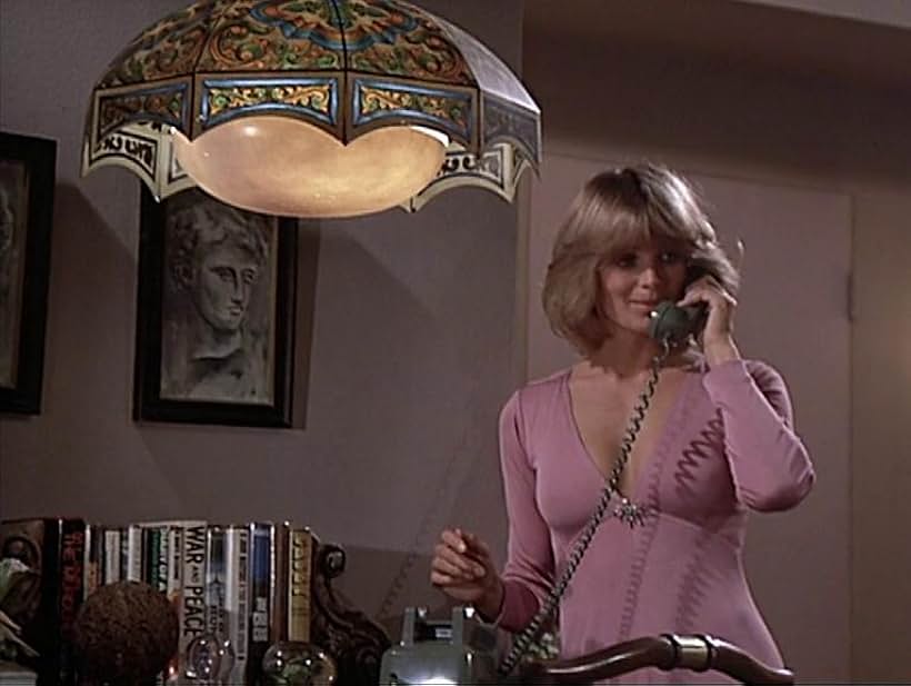 Linda Evans in McCloud (1970)