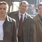 Angelina Jolie, Michael McGlone, and Ed O'Neill in The Bone Collector (1999)