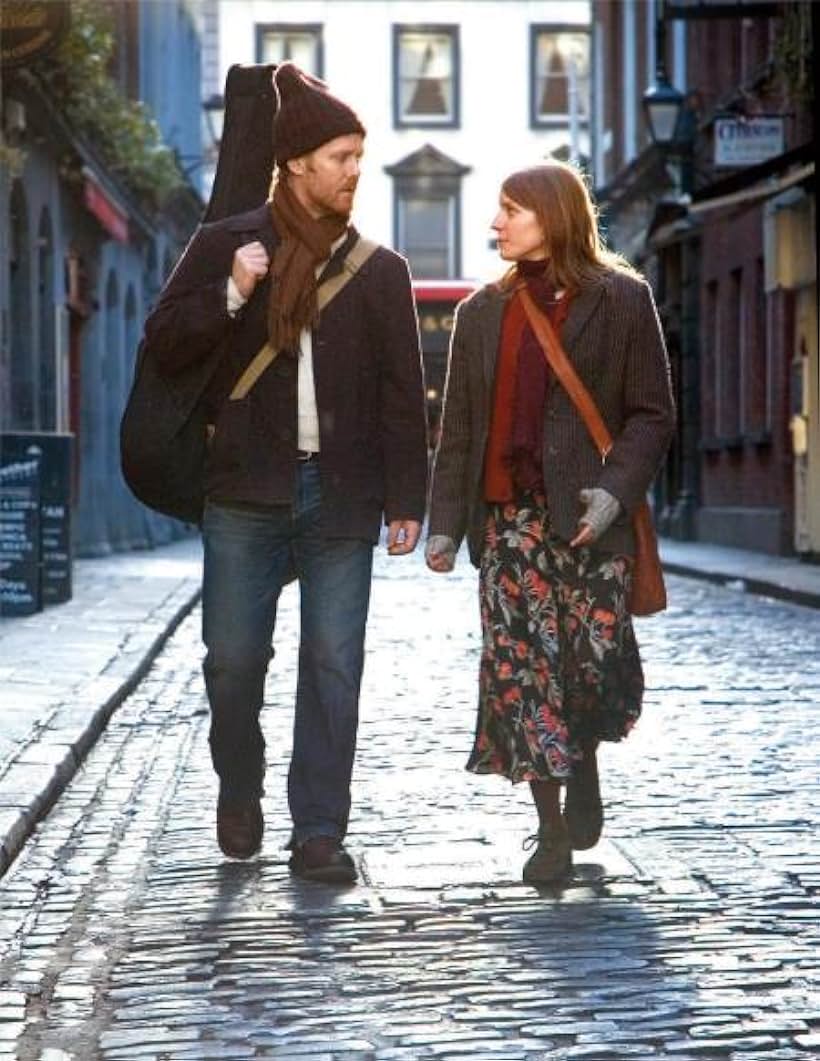 Glen Hansard and Markéta Irglová in Once (2007)