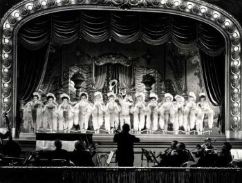 Fred Cady, Bill Days, Homer Gayne, Ruth Gillette, June Terry, Arthur McCullough, Charles Rice, and Don Craig in This Is My Affair (1937)