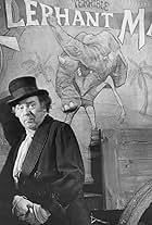 Freddie Jones in Elephant Man (1980)