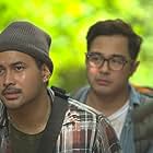 Joem Bascon and Benjamin Alves in Angkas (2022)