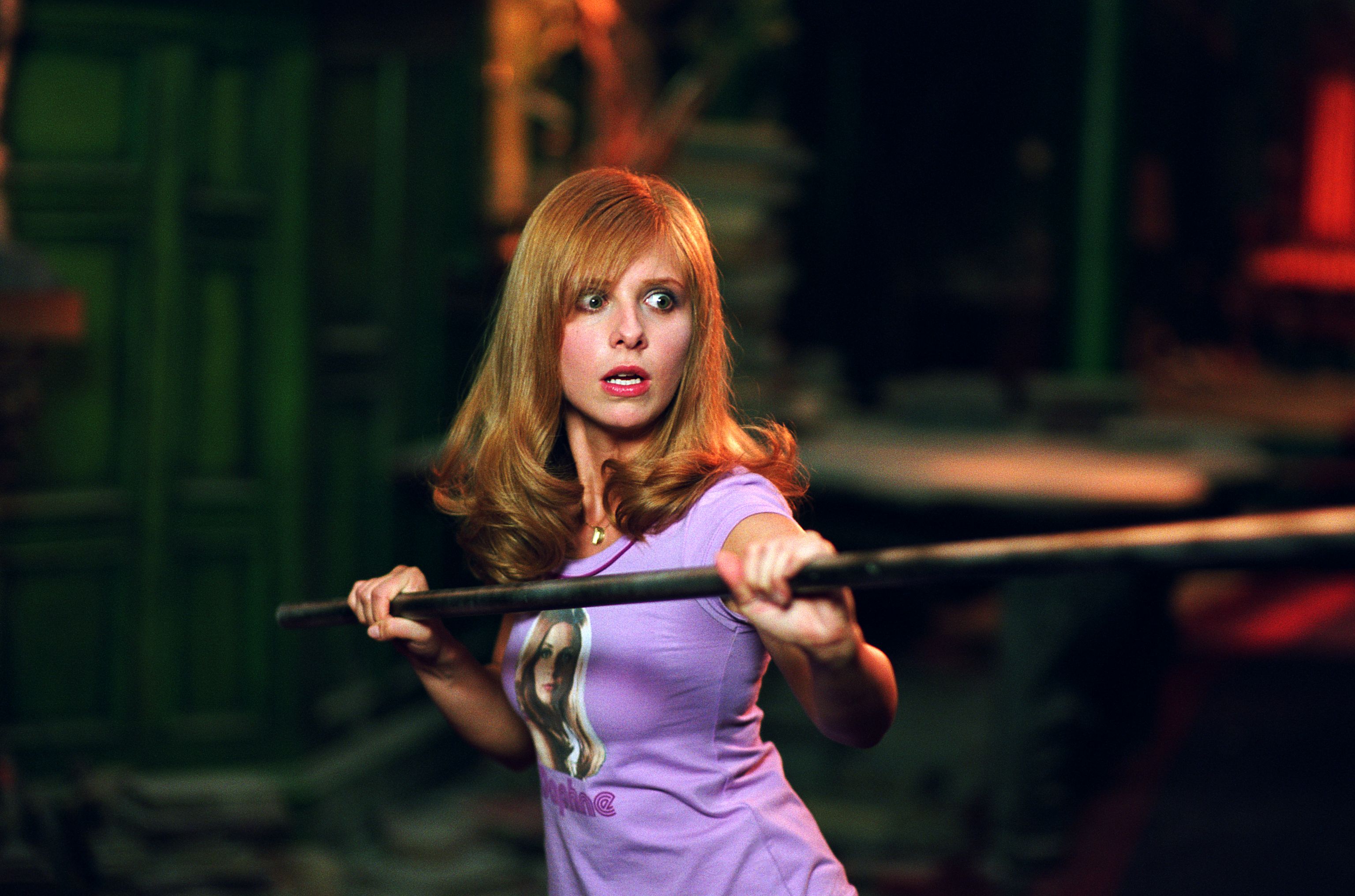 Sarah Michelle Gellar in Scooby-Doo 2: Monsters Unleashed (2004)