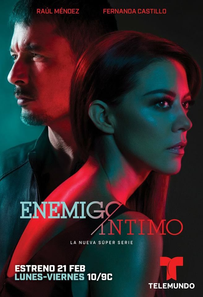 Raúl Méndez and Fernanda Castillo in Enemigo Íntimo (2018)