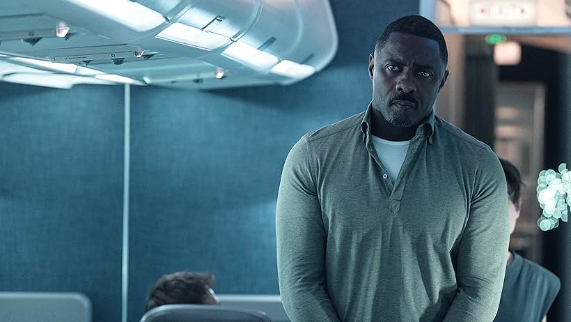 Idris Elba in Hijack (2023)