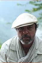 Semih Kaplanoglu in Honey (2010)