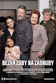 Miroslav Hanus, Jirí Langmajer, Simona Stasová, Mia Kavanová, and Anna Fialová in Bezva zuby na zásnuby (2022)