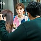 Kim Hye-Eun in Graceful Friends (2020)