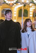 Park Bo-young and Seo In-guk in Eoneu Nal Uri Jib Hyeongwaeuro Myeolmangyi Deuleowassda (2021)