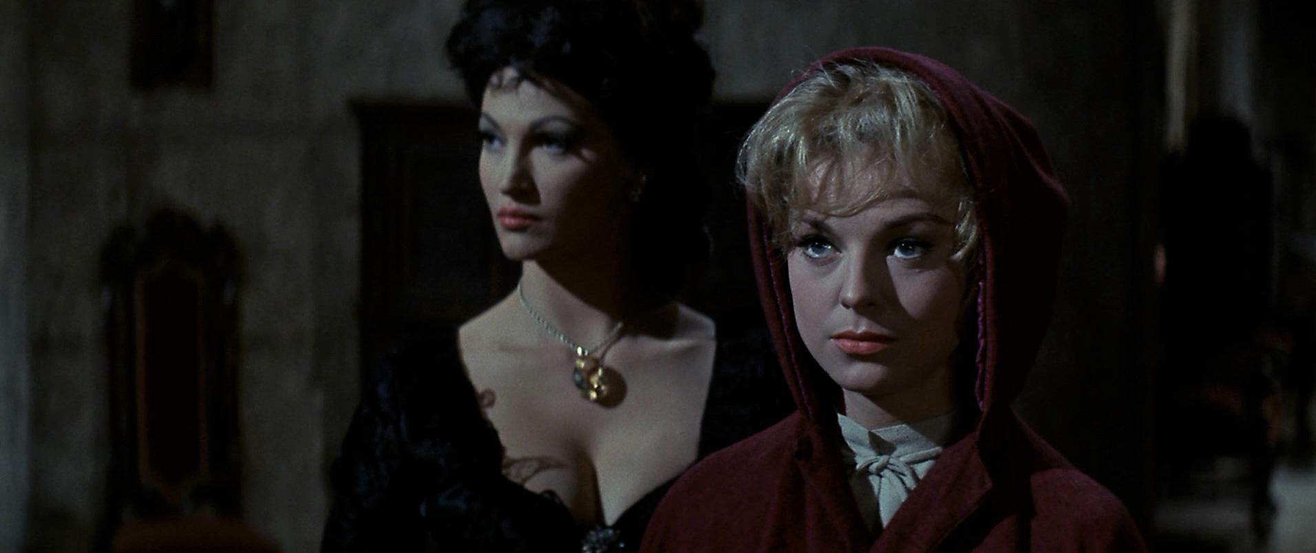 Darlene Lucht and Cathie Merchant in The Haunted Palace (1963)