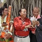 Dinesh Hingoo in Nasheebachi Aishi Taishi (2009)