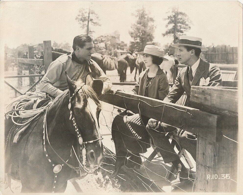 Tom Mix in The Texan (1920)