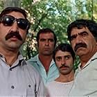 Armen Ayvazyan, Avetik Gevorkyan, Frunzik Mkrtchyan, and Azat Sherents in The Men (1973)