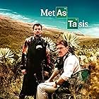 Diego Trujillo and Roberto Urbina in Metástasis (2014)