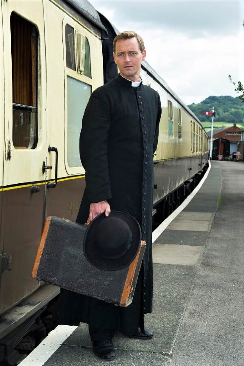 Rod Hallett in Father Brown (2013)