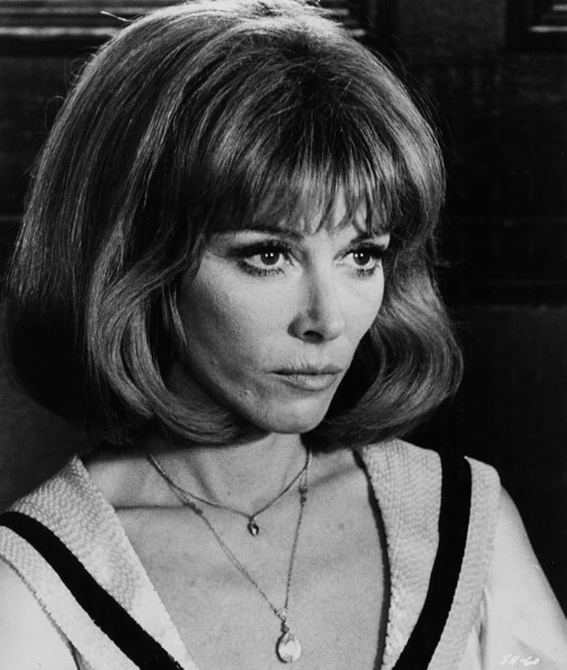 Lee Grant in Shampoo (1975)