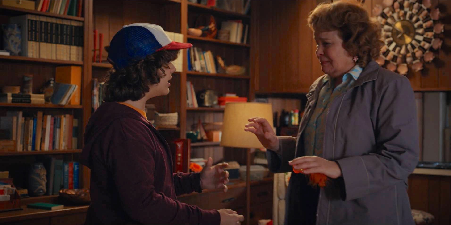 Catherine Curtin and Gaten Matarazzo in Stranger Things (2016)