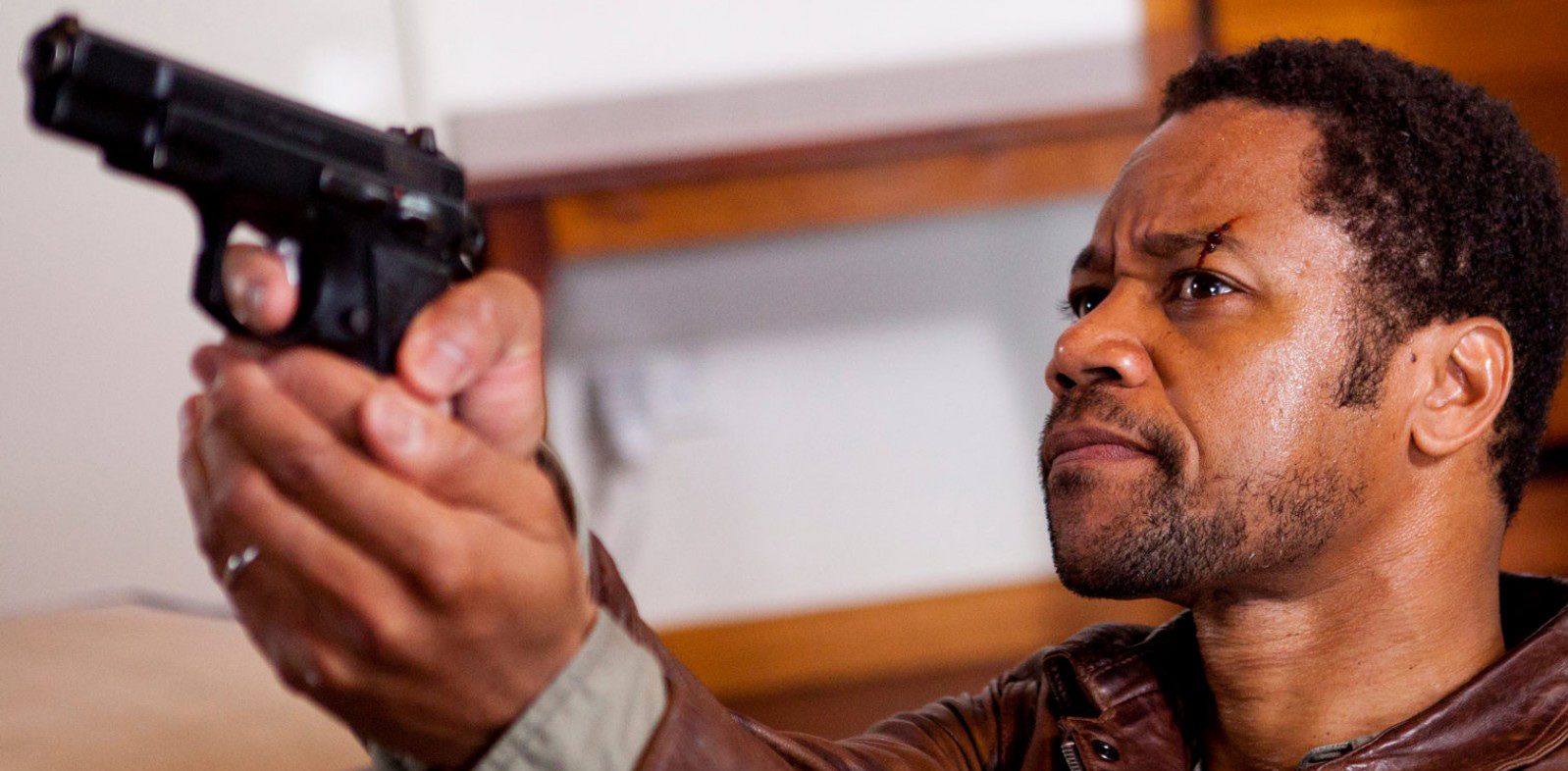 Cuba Gooding Jr. in Absolute Deception (2013)