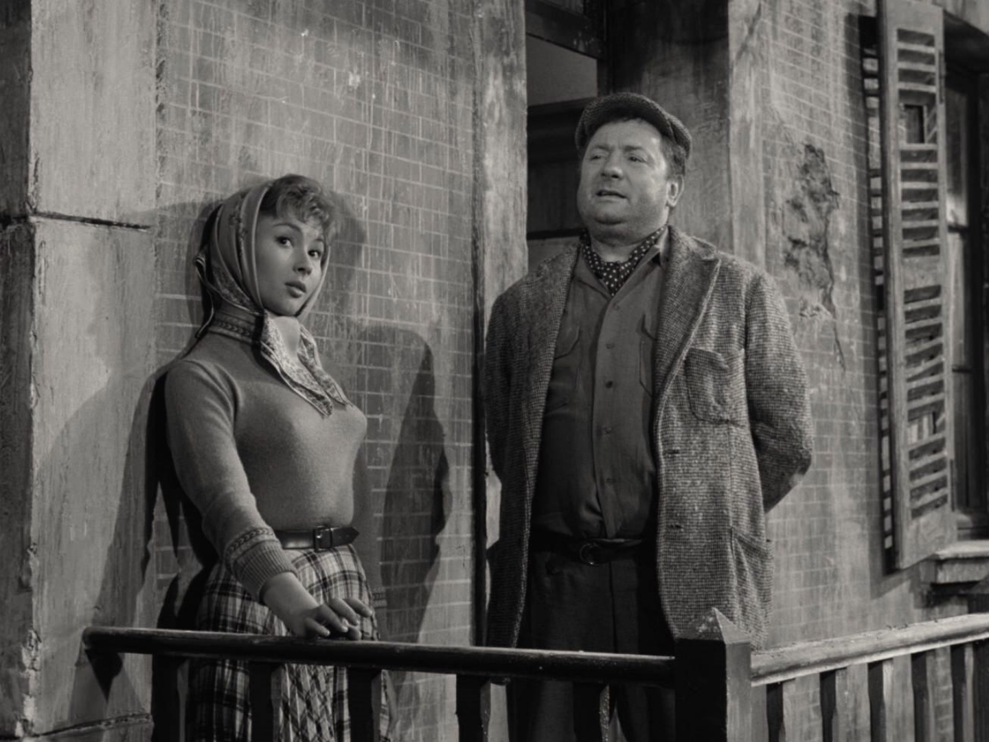 Pierre Brasseur and Dany Carrel in The Gates of Paris (1957)