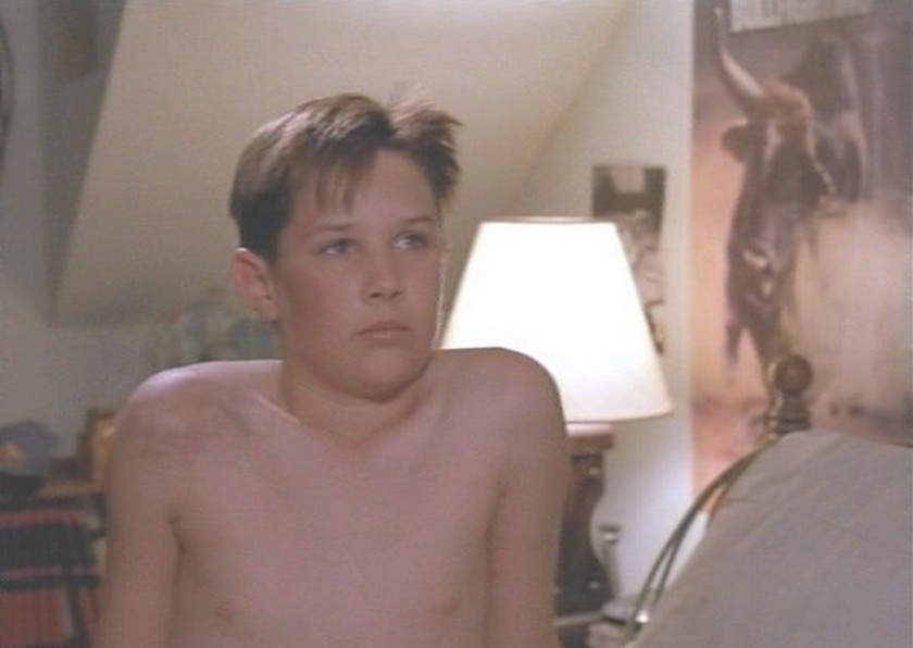 Ryan Merriman in Everything That Rises (1998)