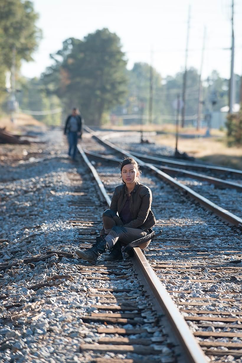 Merritt Wever and Christian Serratos in The Walking Dead (2010)