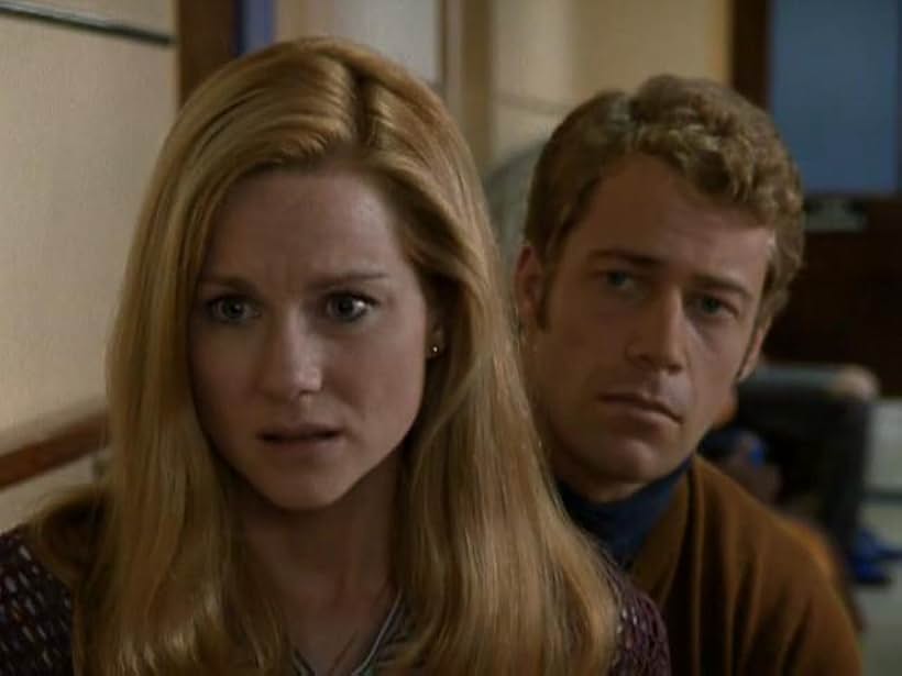 Laura Linney and Colin Ferguson in More Tales of the City (1998)