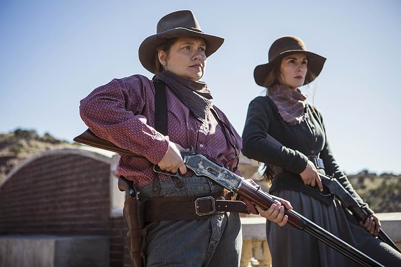 Merritt Wever and Michelle Dockery in Godless (2017)