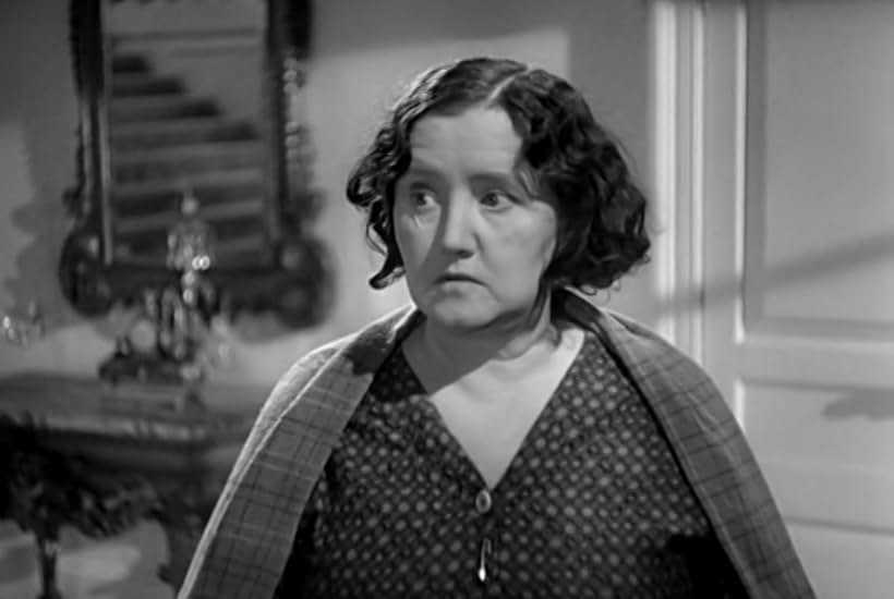 Sara Allgood in Storm in a Teacup (1937)