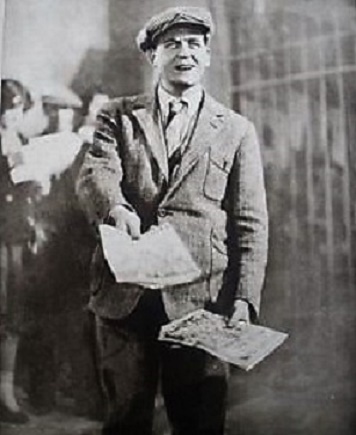 Albert Préjean in Under the Roofs of Paris (1930)