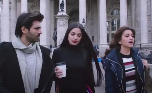 Kriti Kharbanda and Kartik Aaryan in Guest iin London (2017)