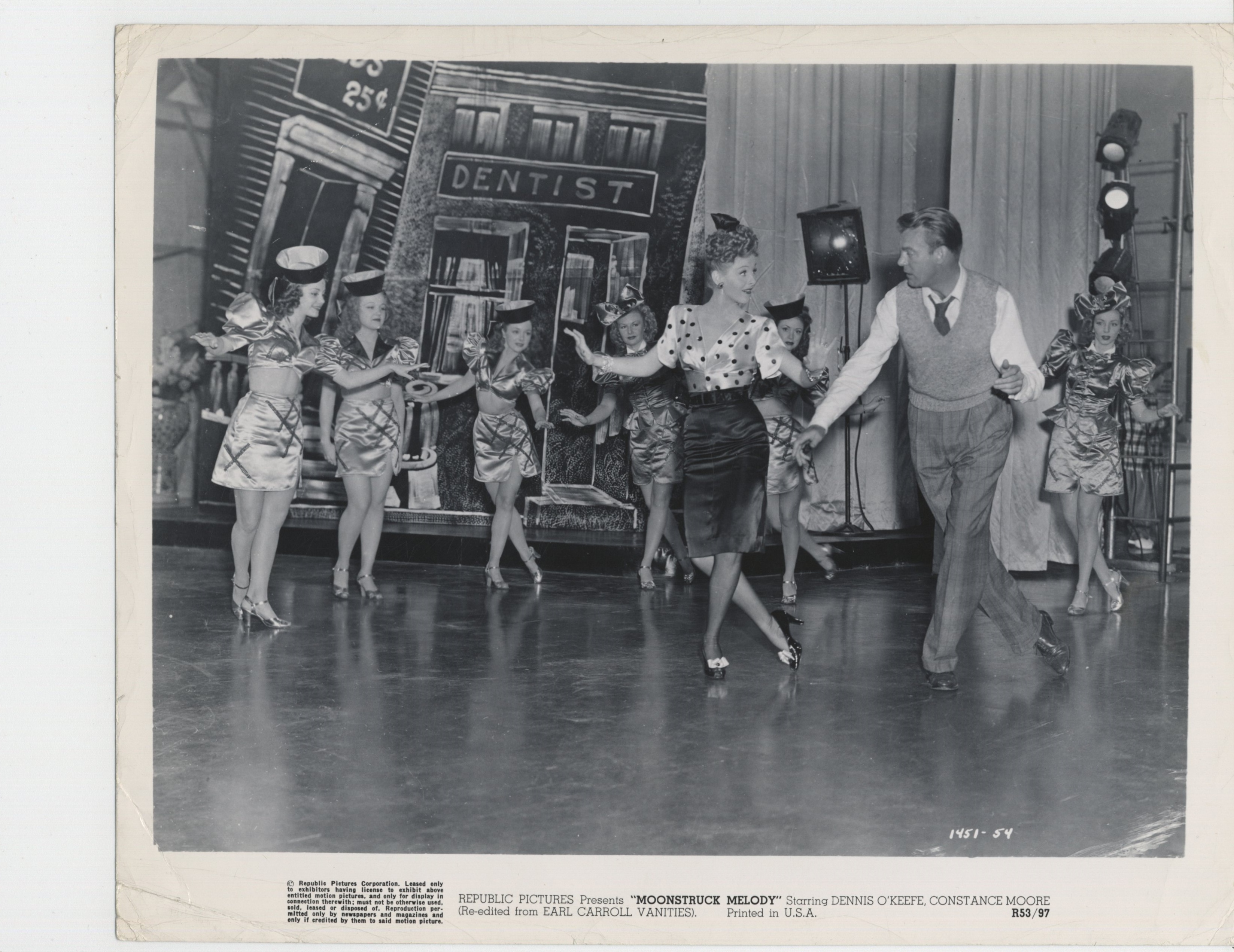 Marilyn Buferd, Margia Dean, Adele Mara, Marie McCardle, Constance Moore, and Dennis O'Keefe in Earl Carroll Vanities (1945)