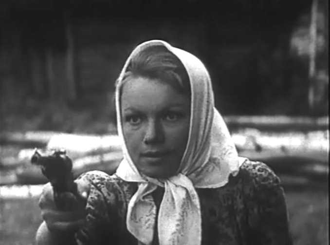 Valentina Telichkina in Pervaya devushka (1969)