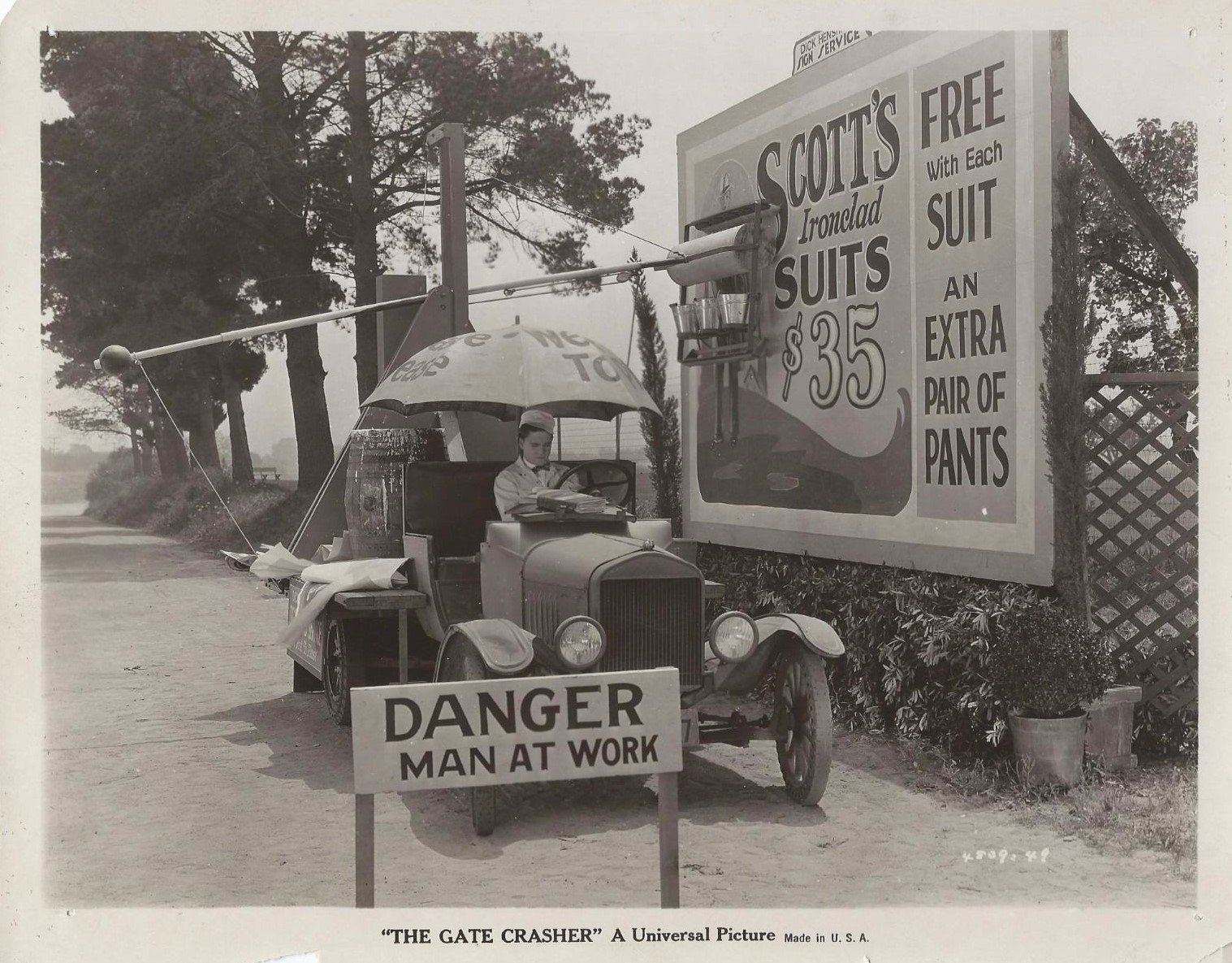 Glenn Tryon in The Gate Crasher (1928)