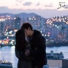 Lee Jun-ho and Won Jin-ah in Just Between Lovers (2017)