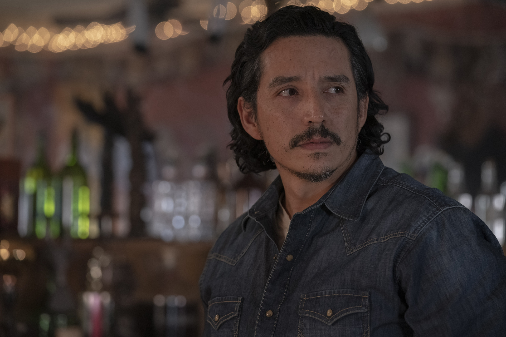 Gabriel Luna in Kin (2023)