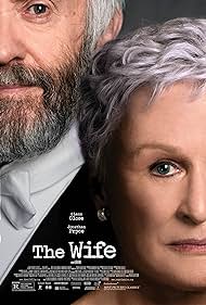 Glenn Close and Jonathan Pryce in The Wife (2017)