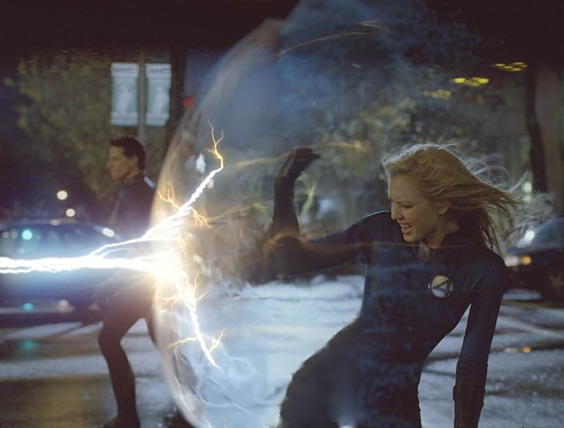 Jessica Alba and Ioan Gruffudd in Fantastic Four (2005)