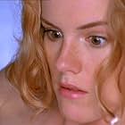 Kathleen Robertson in Splendor (1999)