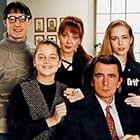 Nikola Djuricko, Milan 'Lane' Gutovic, Sofija Jovic, Bojana Maljevic, and Vesna Trivalic in Otvorena vrata (1994)