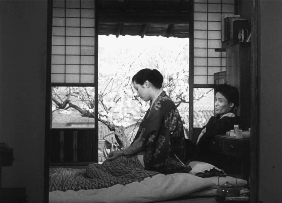 Hideyo Amamoto and Hideko Takamine in Twenty-Four Eyes (1954)