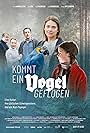 Ulrike Krumbiegel, Hans Löw, Michael Wittenborn, Pola Friedrichs, and Britta Hammelstein in Kommt ein Vogel geflogen (2023)