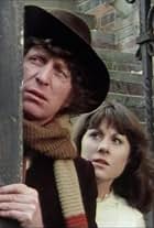 Tom Baker and Elisabeth Sladen in Doctor Who (1963)