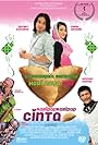 Eman Manan, Gambit Saifullah, and Melia Aimellia in Karipap-Karipap Cinta (2011)