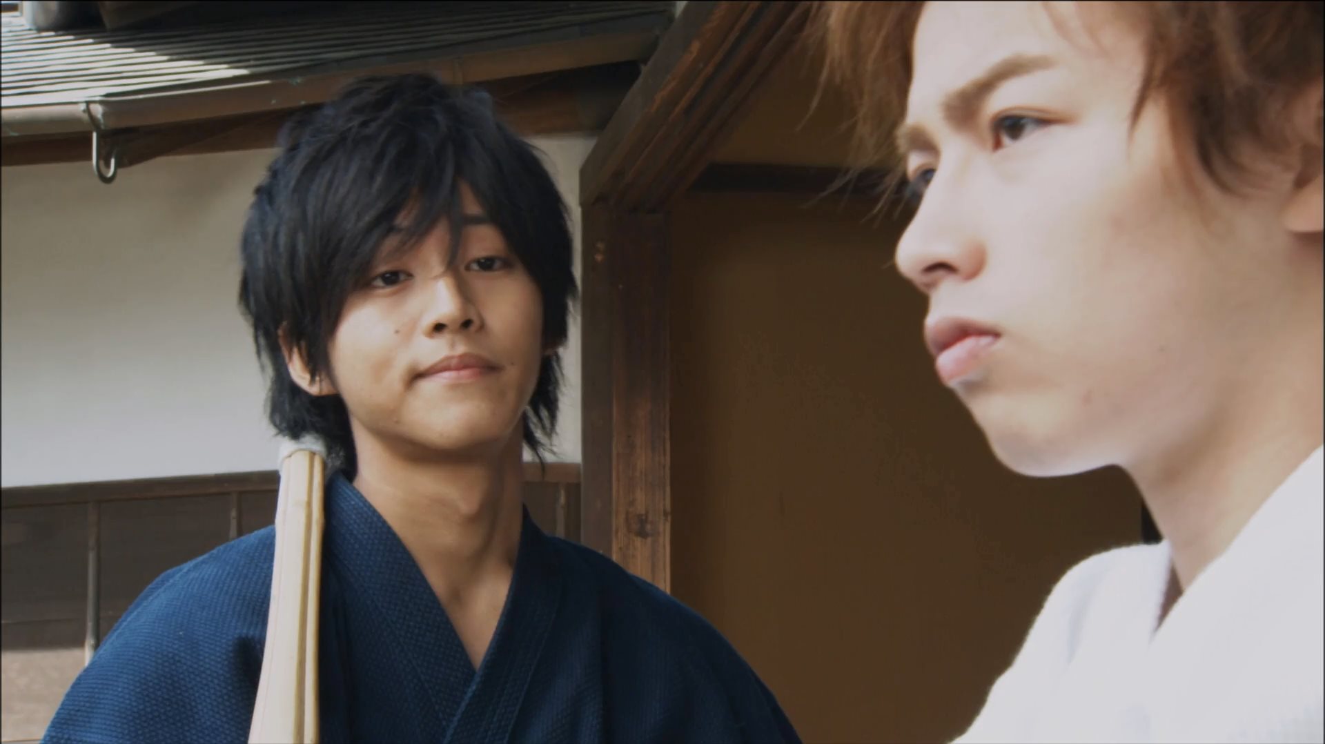 Shôgo Suzuki and Tôri Matsuzaka in Samurai Sentai Shinkenger (2009)